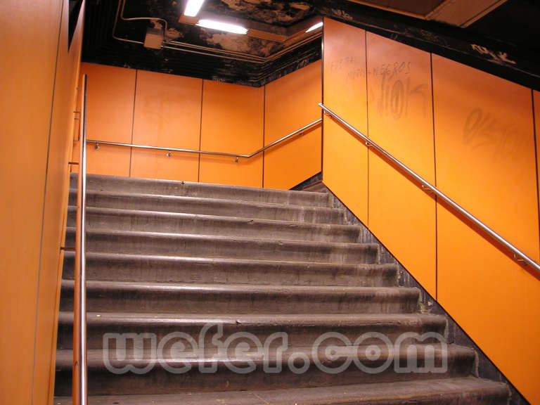 TMB Plaça de Sants - Diciembre 2004