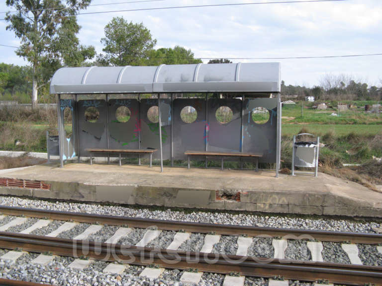 Renfe / ADIF: Sant Jordi Desvalls - 2011