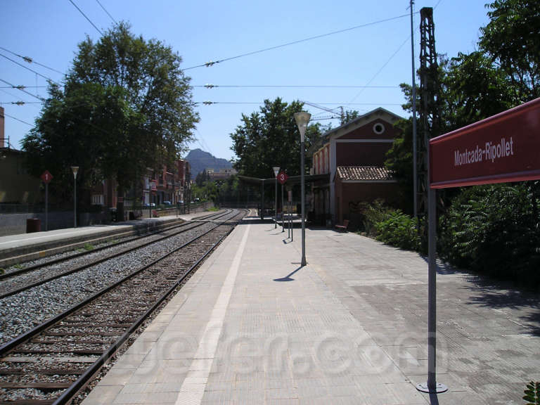 Renfe / ADIF: Montcada - Ripollet - 2005