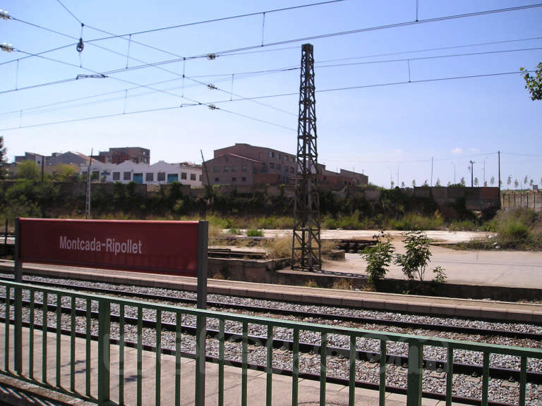 Renfe / ADIF: Montcada - Ripollet - 2005