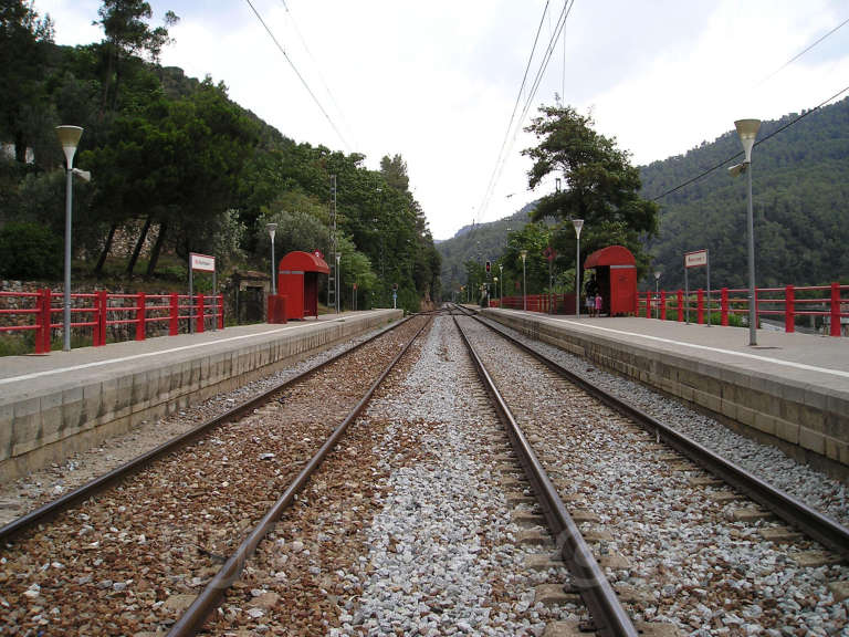 Renfe / ADIF: Figaró - 2005