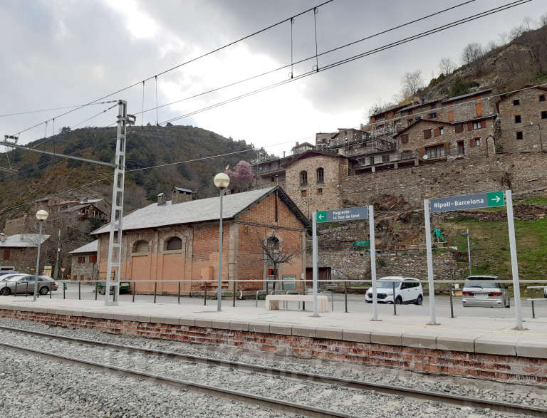 Renfe / ADIF: Toses - 2021