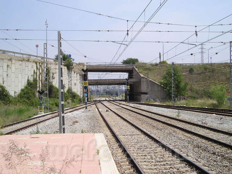 Renfe / ADIF: Cerdanyola - Universitat - 2005