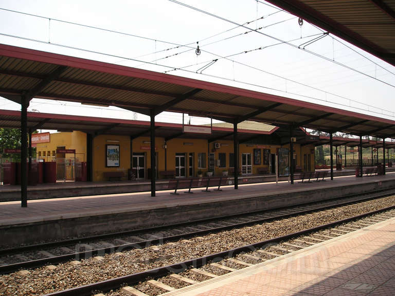 Renfe / ADIF: Cerdanyola - Universitat - 2005