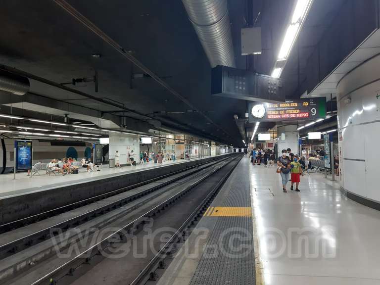 Renfe / ADIF: Barcelona - Sants - 2022