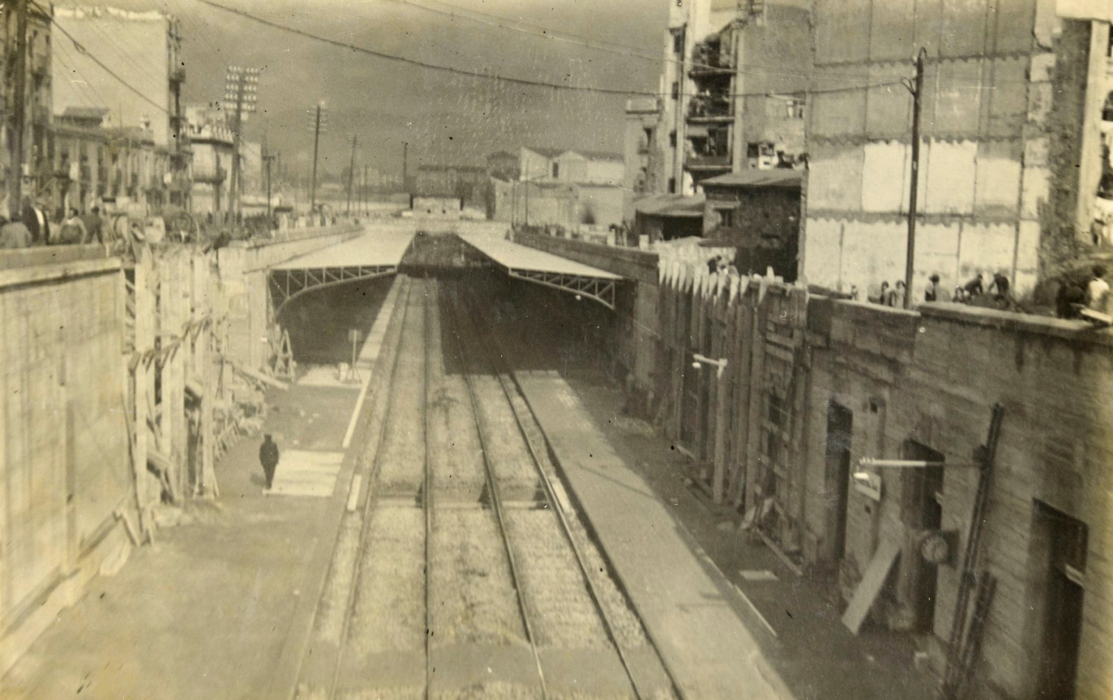 Demolició de la segona estació de Sants