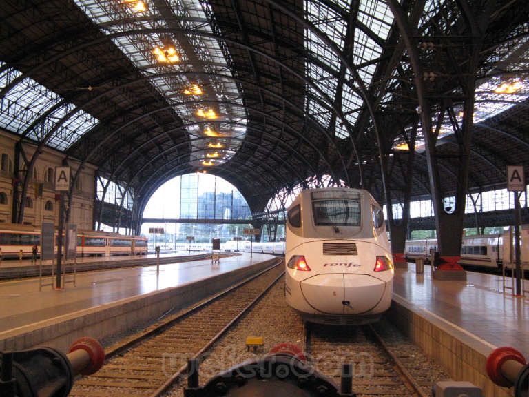 Renfe / ADIF: Barcelona - Estació de França - 2009