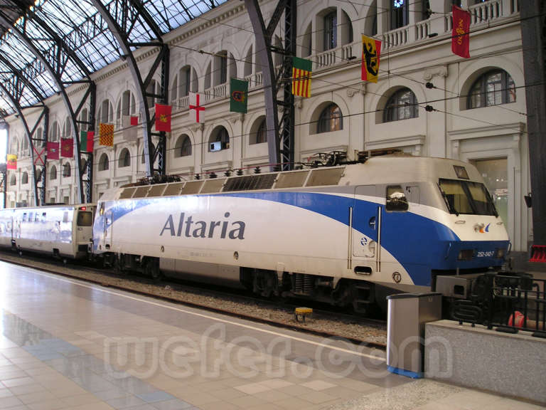 Renfe / ADIF: Barcelona - Estació de França - 2005