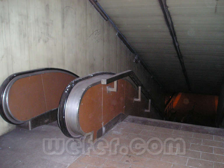 Renfe / ADIF: Barcelona - Pl. Catalunya - 2006