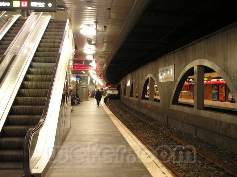 Renfe / ADIF: Barcelona - Pl. Catalunya - 2004