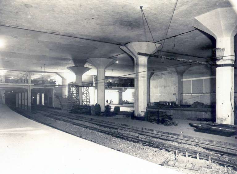 Renfe / ADIF: Barcelona - Plaça Catalunya