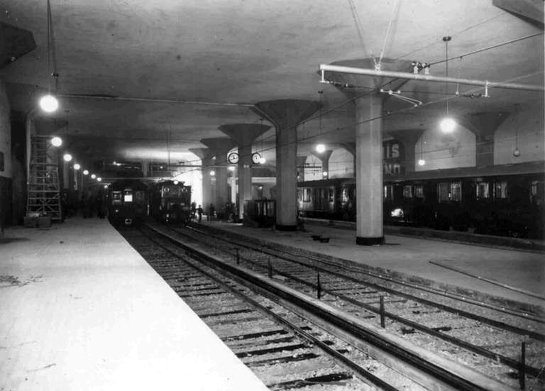 Renfe / ADIF: Barcelona - Plaça Catalunya