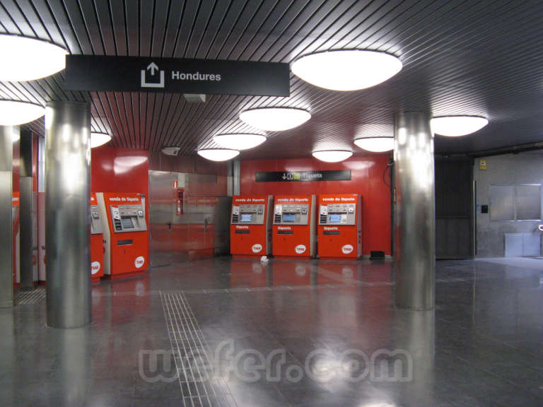 Renfe / ADIF: Barcelona - La Sagrera - Meridiana - 2011