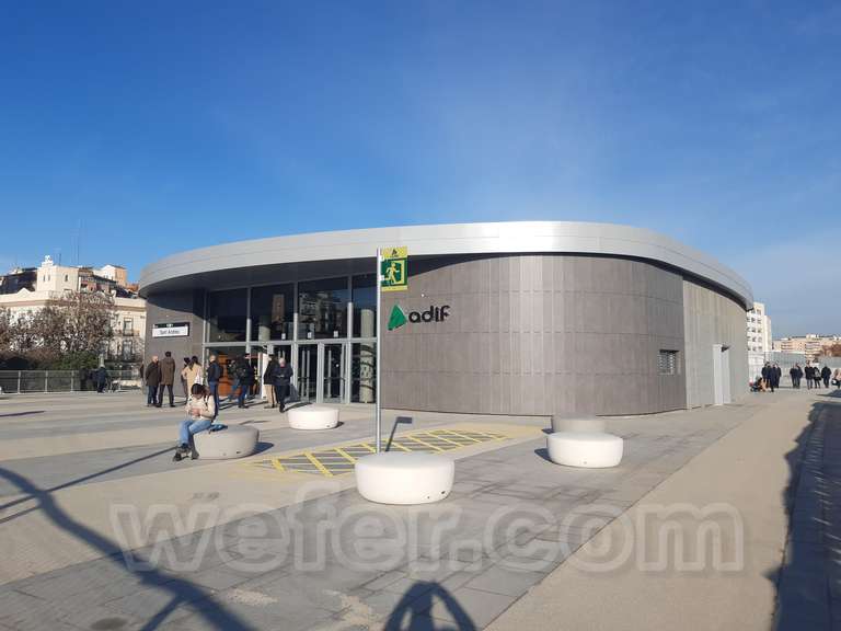 Renfe / ADIF: Barcelona - St. Andreu Comtal - 2022