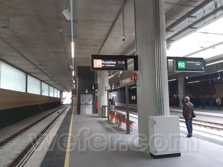 Renfe / ADIF: Barcelona - St. Andreu Comtal - 2022