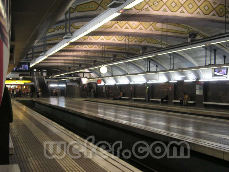 FGC Barcelona - Plaça Catalunya