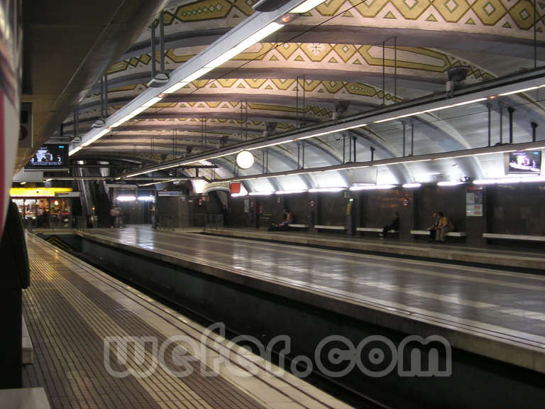 FGC Barcelona - Plaça Catalunya