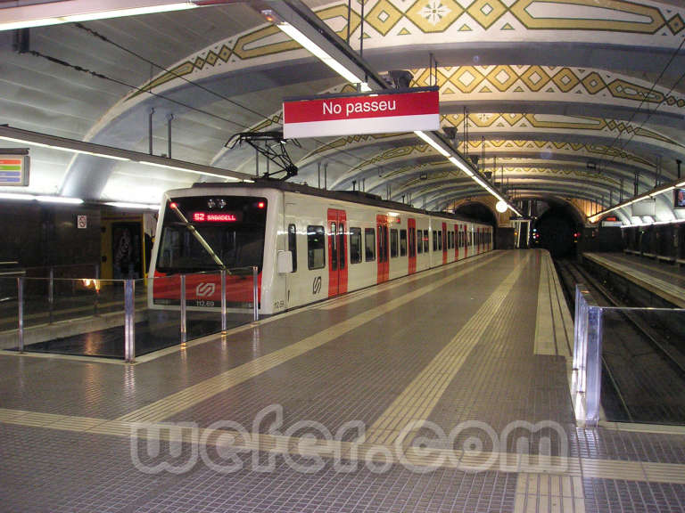 FGC Barcelona - Plaça Catalunya