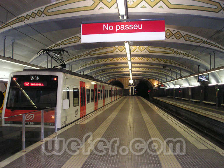 FGC Barcelona - Plaça Catalunya