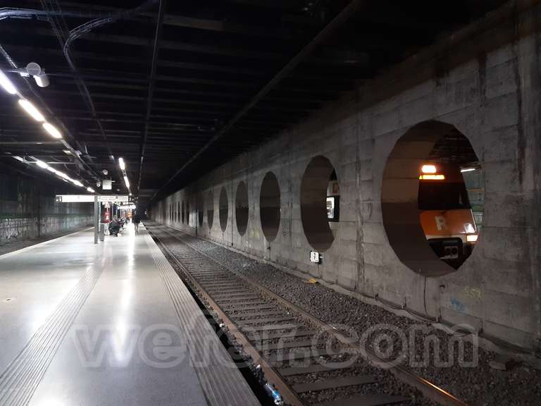 Renfe / ADIF: Barcelona - Clot - Aragó - 2021