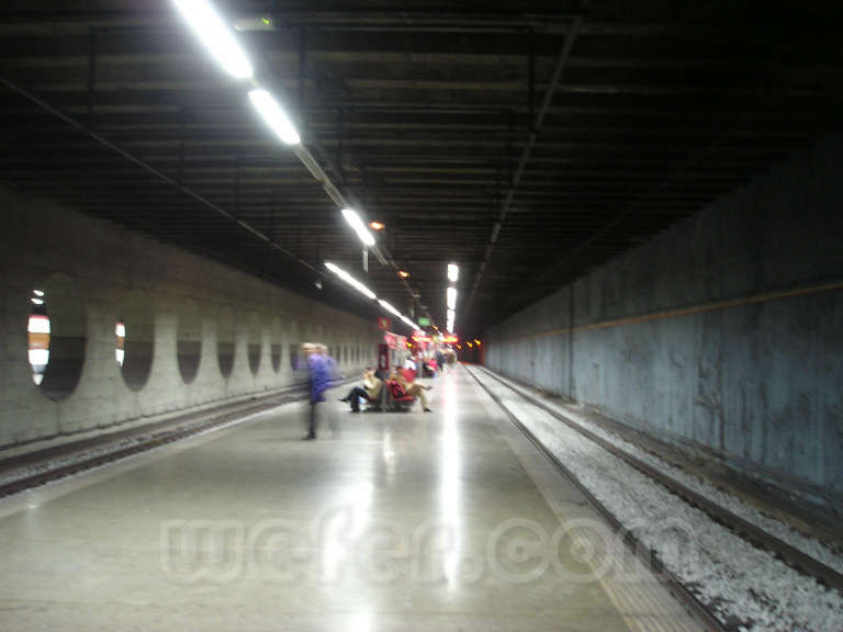 Renfe / ADIF: Barcelona - Clot - Aragó - 2004