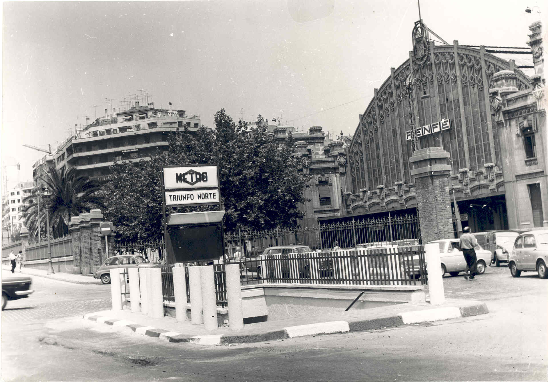 Renfe / ADIF: Barcelona - Arc de Triomf