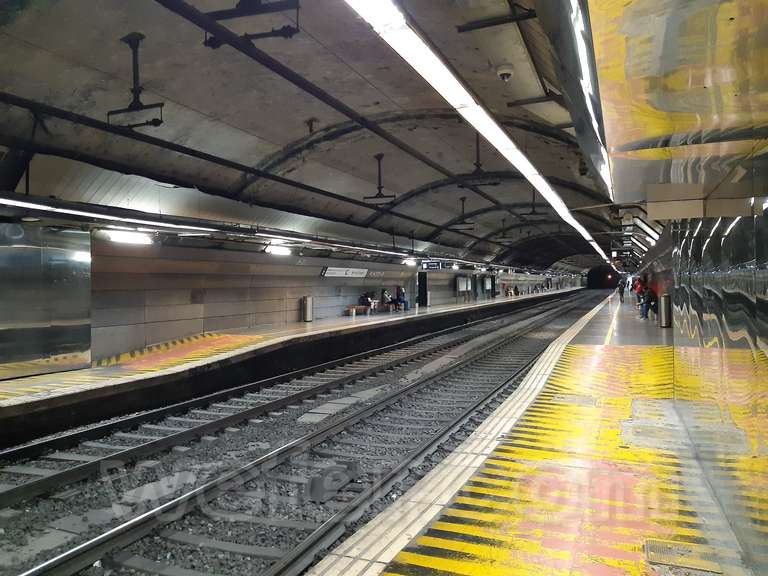 Renfe / ADIF: Barcelona - Arc de Triomf - 2021