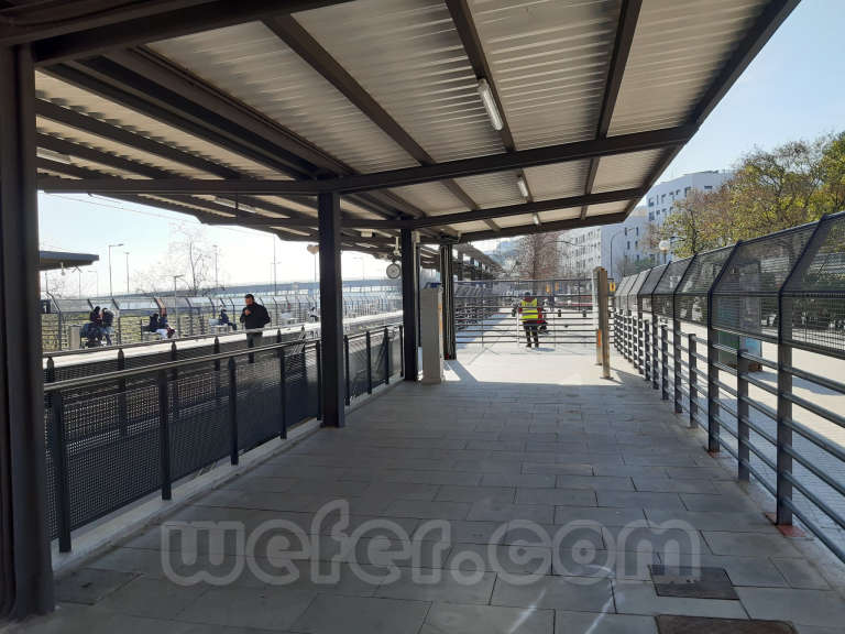 Renfe / ADIF: Barcelona - Torre del Baró - 2021