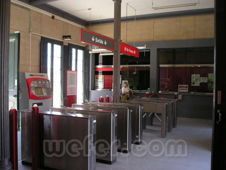 Renfe / ADIF: Cornellà - 2005