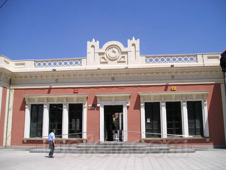 Renfe / ADIF: Cornellà - 2005