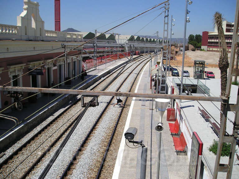 Renfe / ADIF: Cornellà - 2005