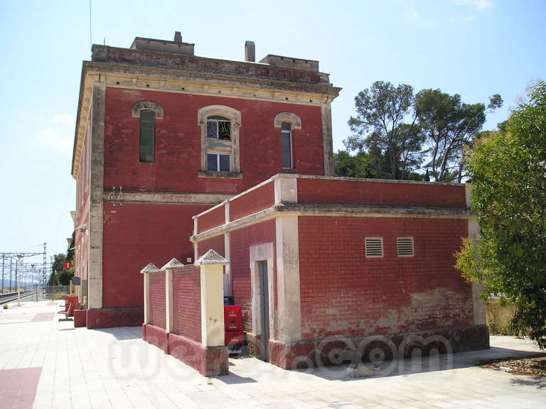 Renfe / ADIF: La Granada - 2005