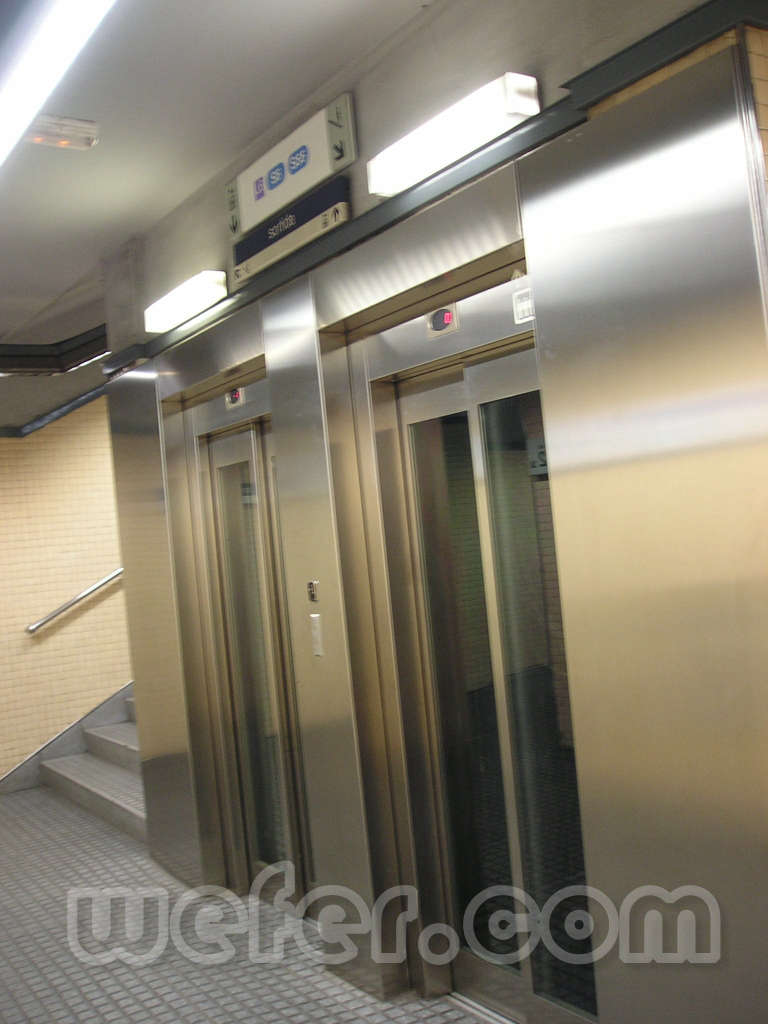 FGC Sant Gervasi - Agost 2004