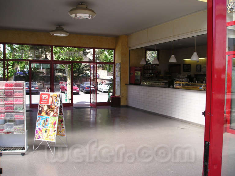 Renfe / ADIF: Segur de Calafell - 2006