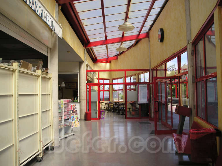 Renfe / ADIF: Segur de Calafell - 2006