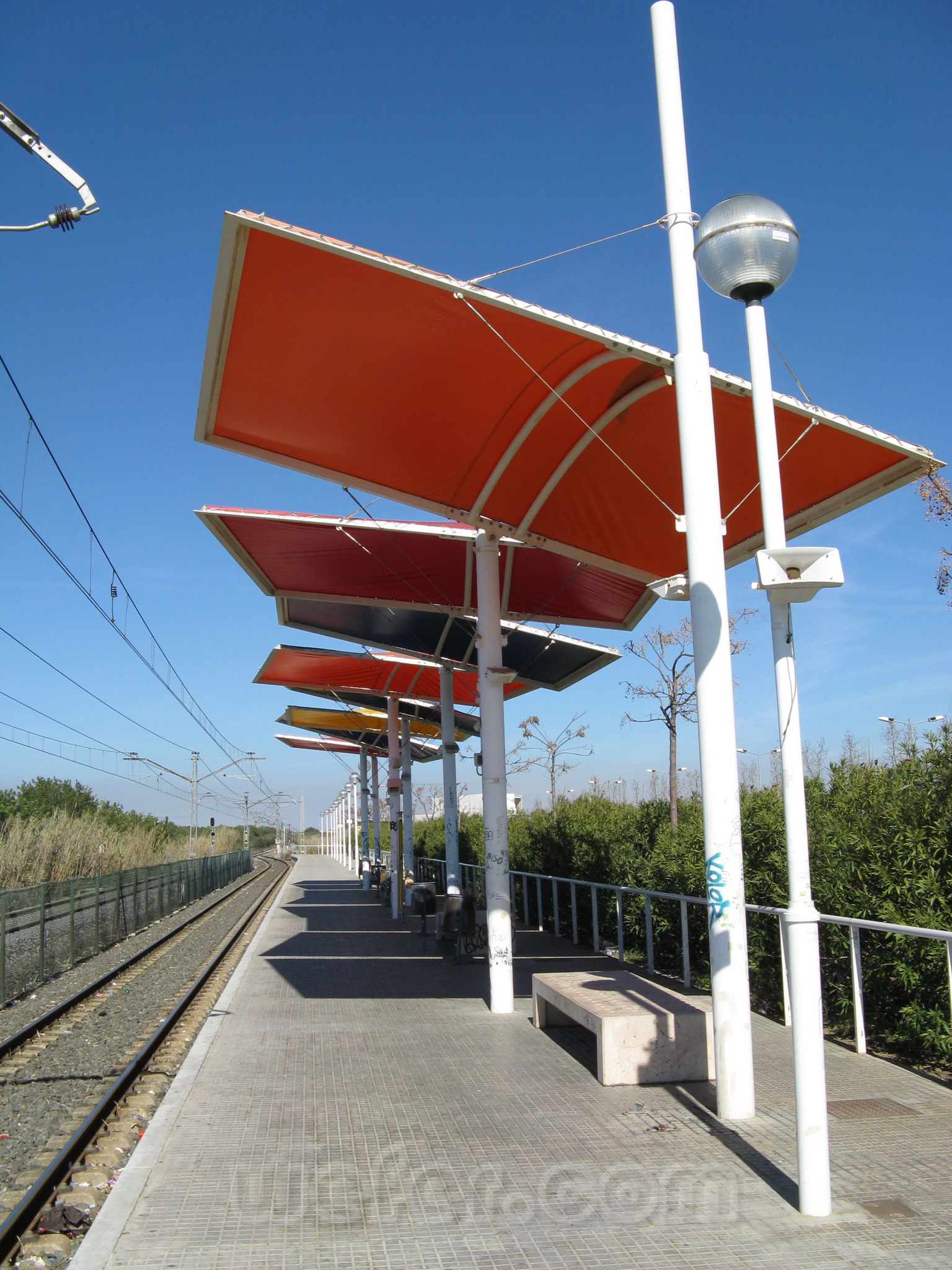 Renfe / ADIF: Salou - Port Aventura