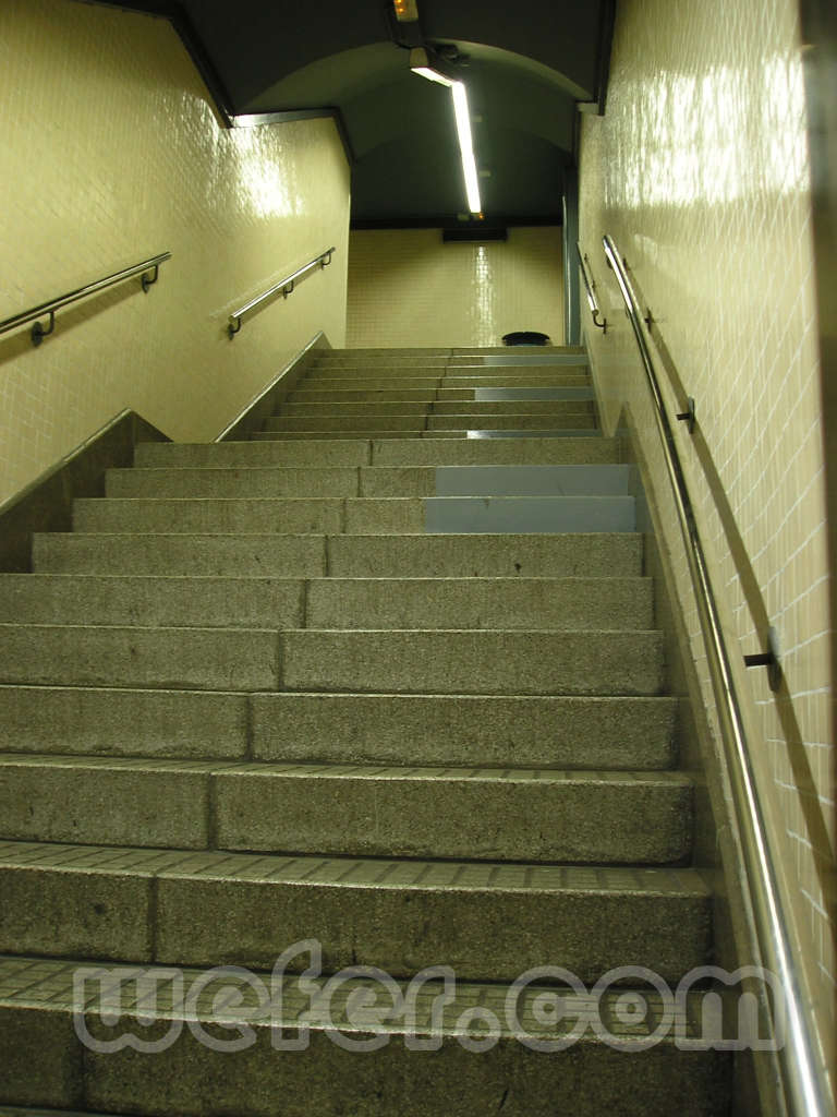 FGC Barcelona Muntaner - Agost 2004