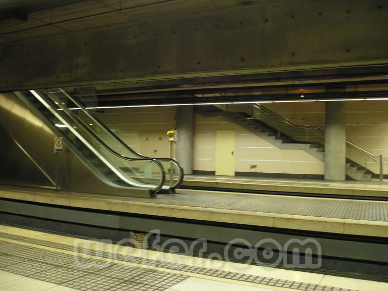 FGC Barcelona Muntaner - Agost 2004