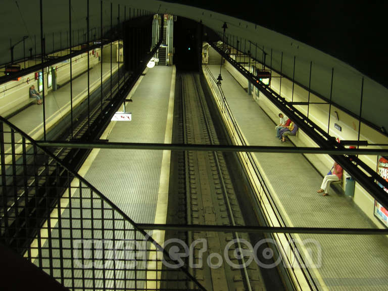 FGC Barcelona Muntaner - Agost 2004