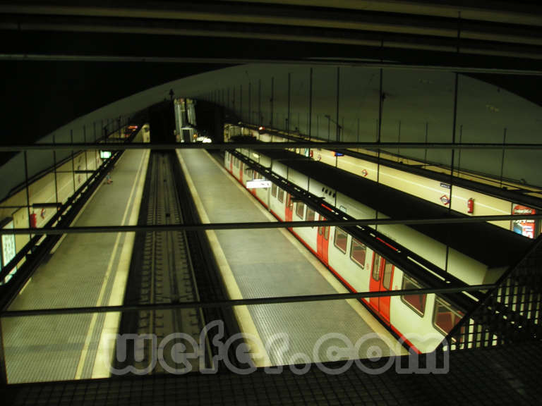 FGC Barcelona Muntaner - Agost 2004