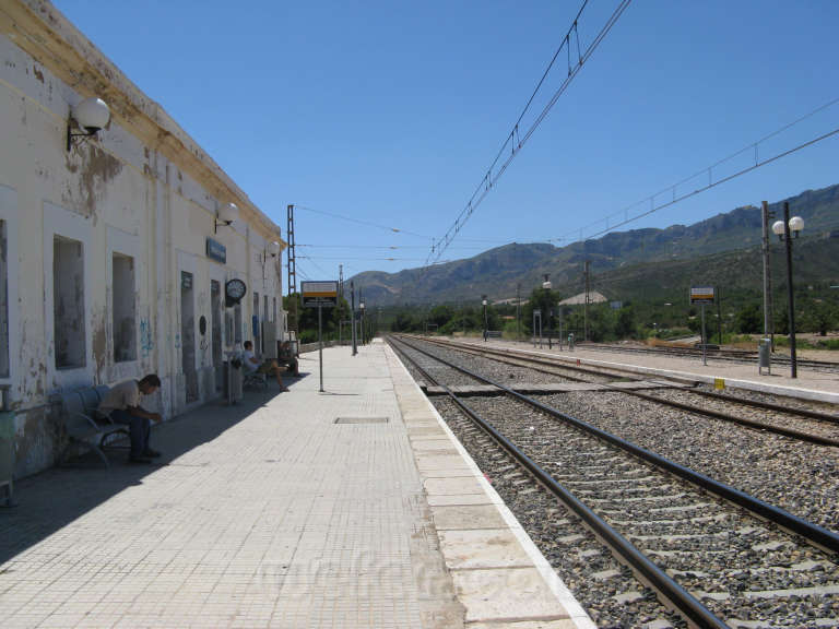 Renfe / ADIF: L'Hospitalet de l'Infant - 2009