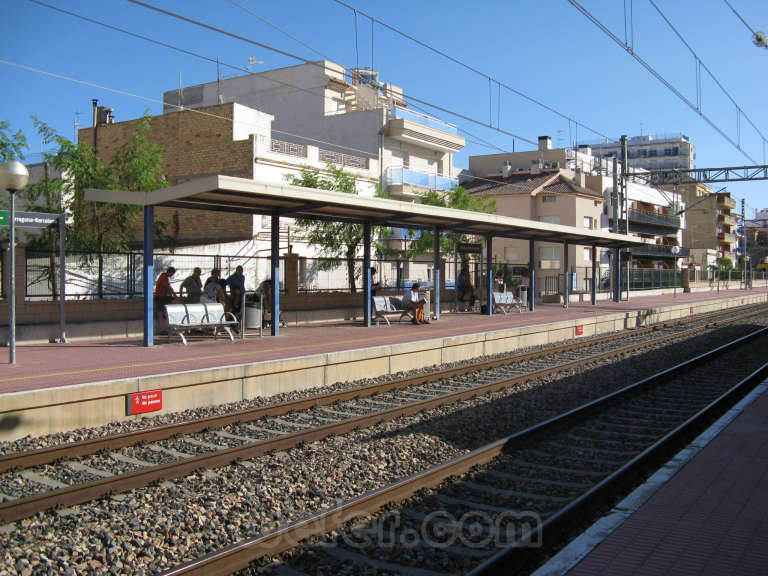 Renfe / ADIF: L'Ampolla - Perelló - Deltebre - 2009