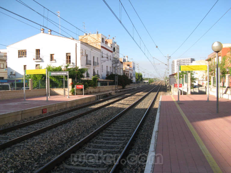 Renfe / ADIF: L'Ampolla - Perelló - Deltebre - 2009