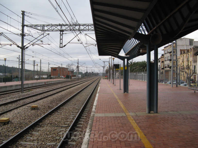 Renfe / ADIF: Ulldecona - Alcanar - La Sènia - 2010