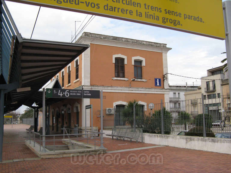 Renfe / ADIF: Ulldecona - Alcanar - La Sènia - 2010