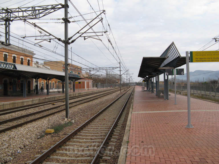 Renfe / ADIF: Ulldecona - Alcanar - La Sènia - 2010