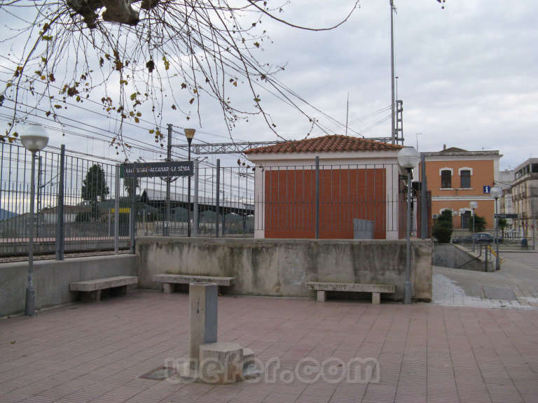 Renfe / ADIF: Ulldecona - Alcanar - La Sènia - 2010