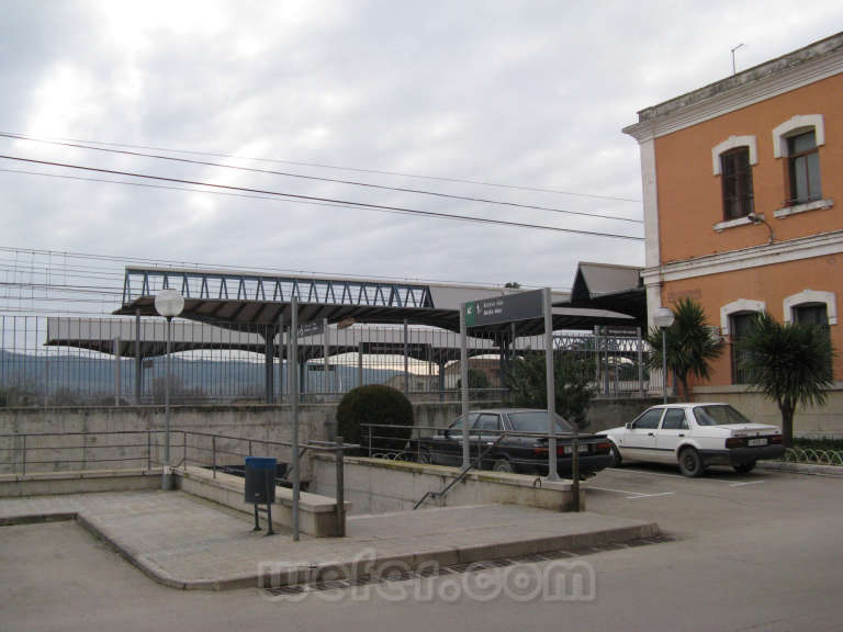 Renfe / ADIF: Ulldecona - Alcanar - La Sènia - 2010