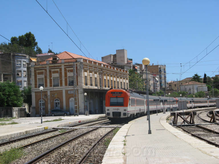 Renfe / ADIF: Tortosa - 2009