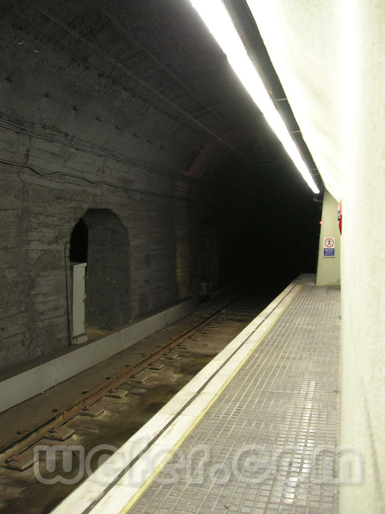 FGC Barcelona Les Tres Torres